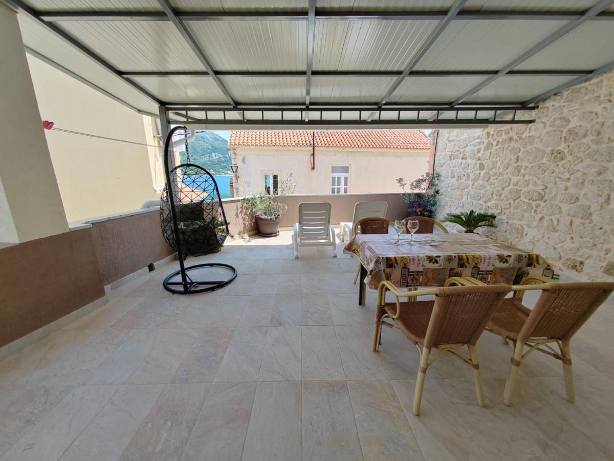 Apartments Turan Centrally Located With Free Parking Igrane Exterior photo